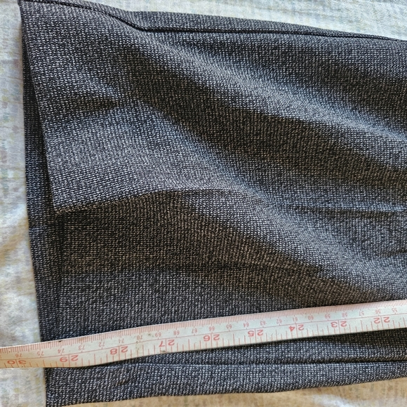 JM collection slack - Picture 4 of 6